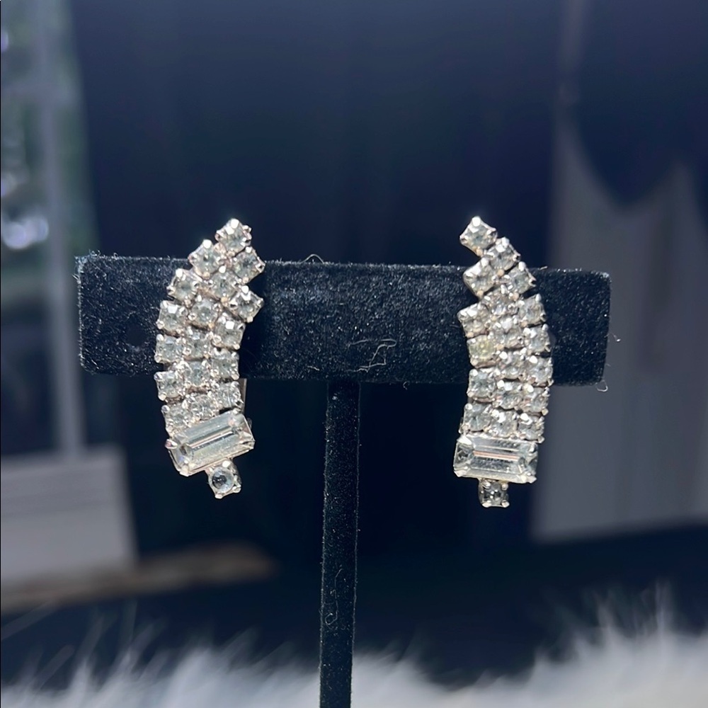 Vintage Rhinestone Silver Crystal Clip On Earrings
